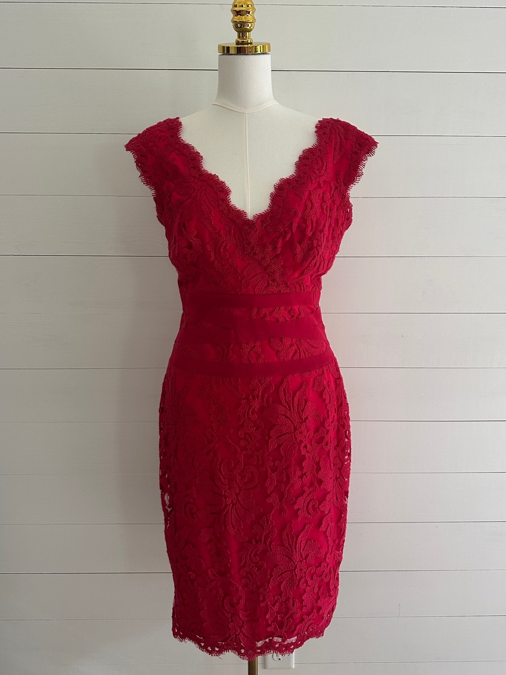 Tadashi Shoji Crimson Lace V-Neck Midi Dress